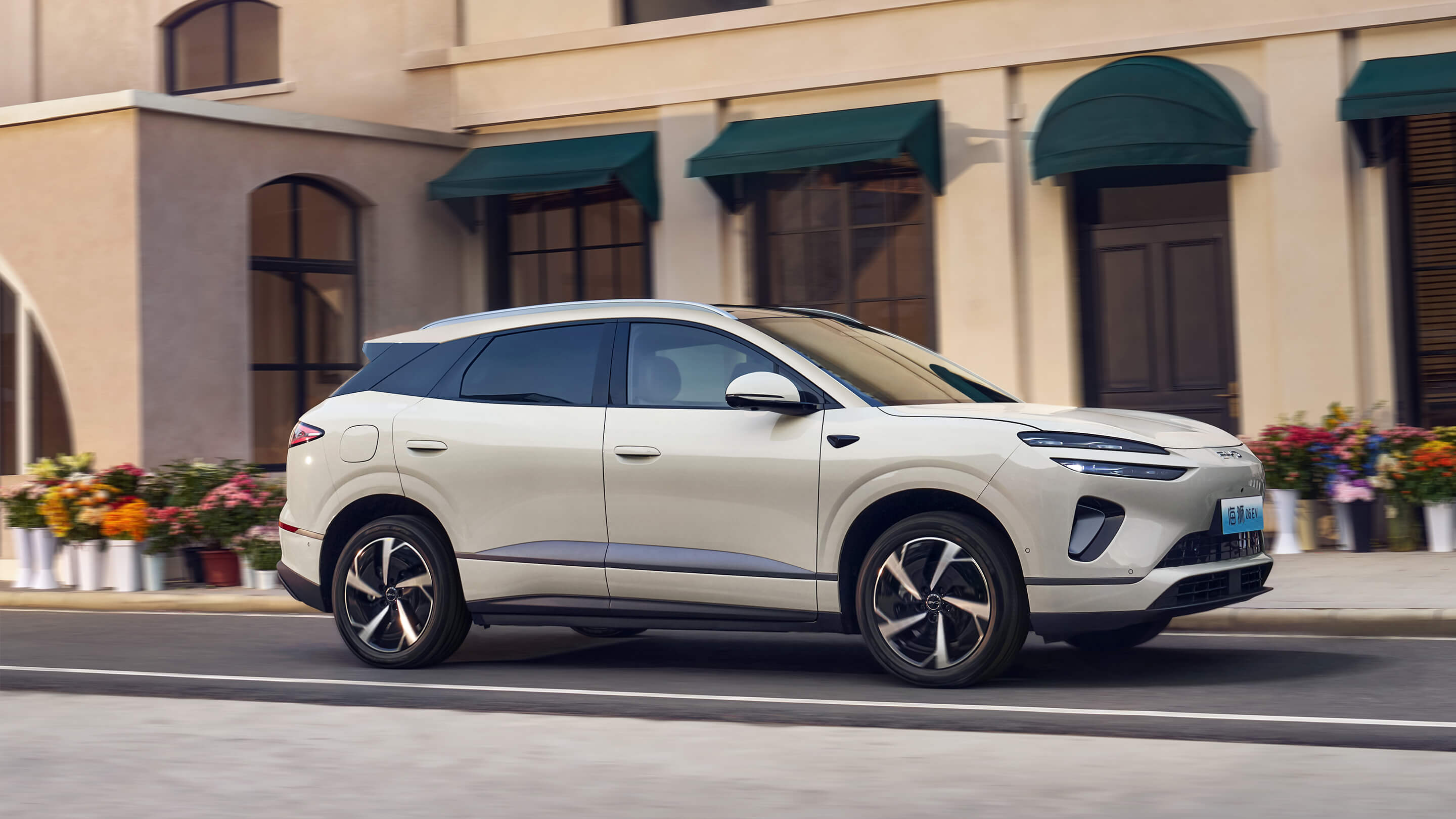 Электромобили BYD SeaLion 06 из Китая